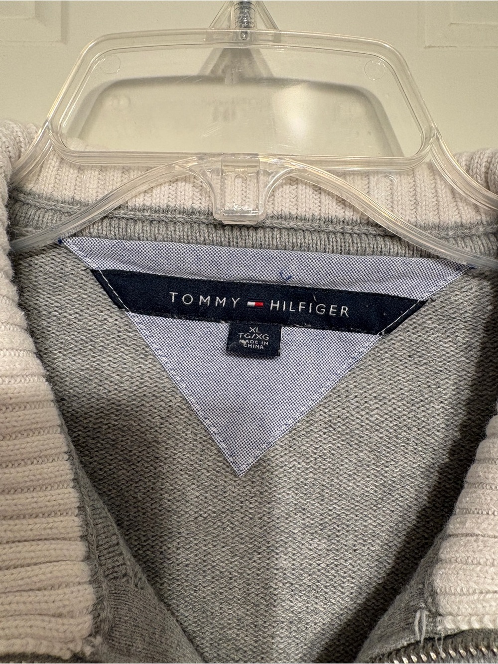 Tommy Hilfiger Men’s Light Gray Full-Zip Sweater with Cream Ribbed Collar - Picture 2 of 8